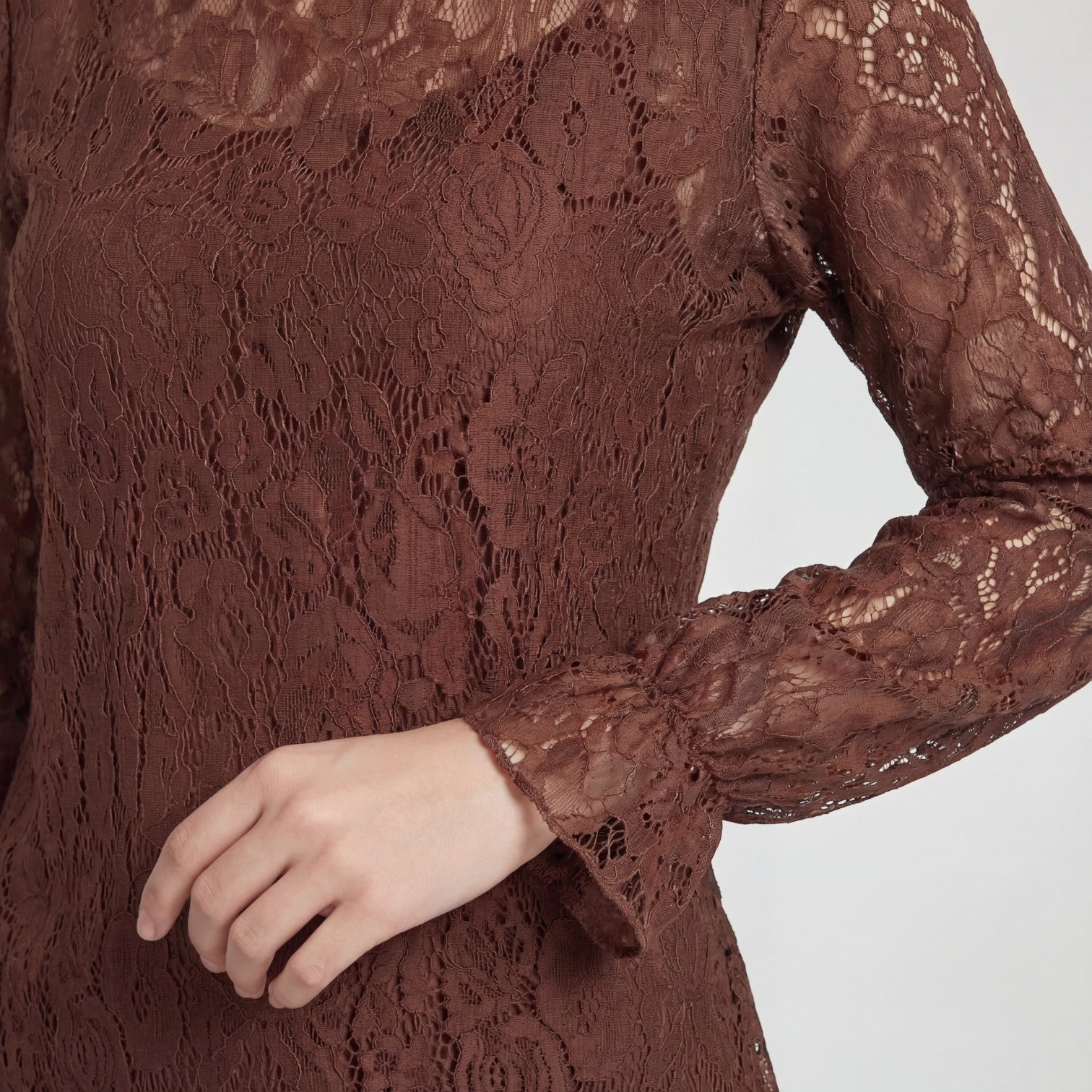 Havholm | Afslappet langærmet blondebluse til kvinder