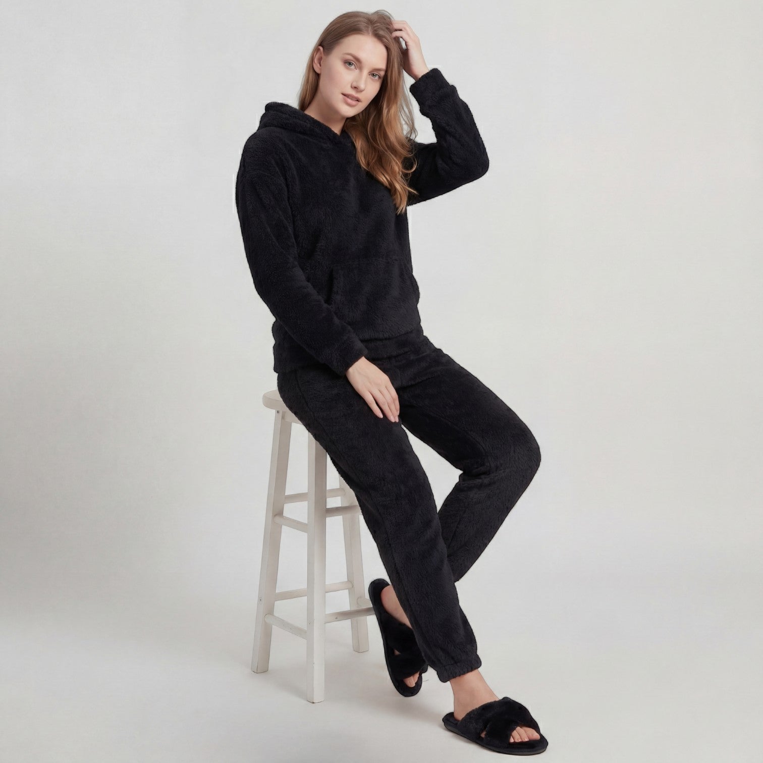 Havholm | Blødt loungesæt med hætte og bukser med elastisk talje til kvinder