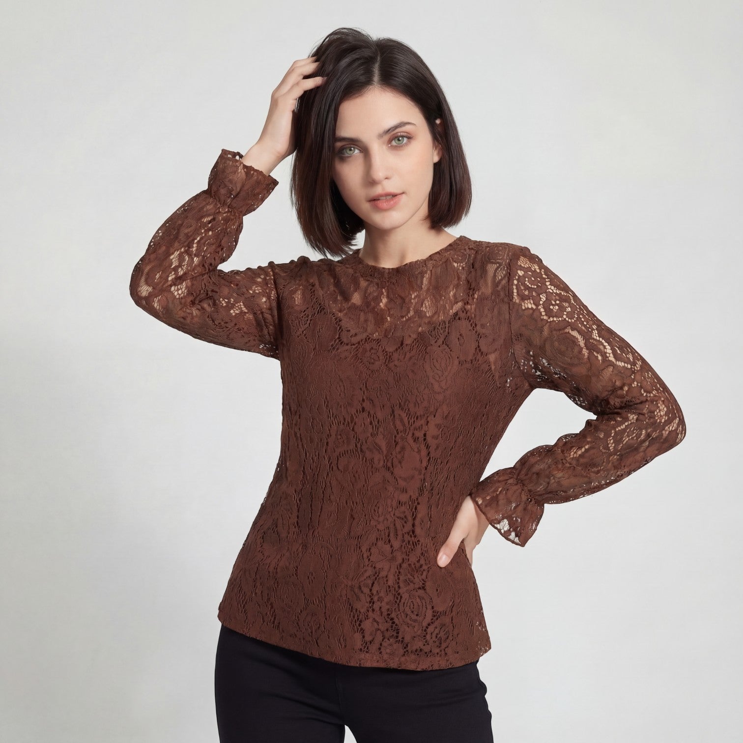 Havholm | Afslappet langærmet blondebluse til kvinder